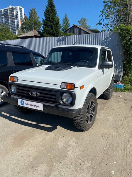 Установка ГБО на Lada Niva 2121 2023 г., ГБО 4 поколения, пропан EuropeGas (Польша), двигатель 1.7 л. 4 цилиндра
